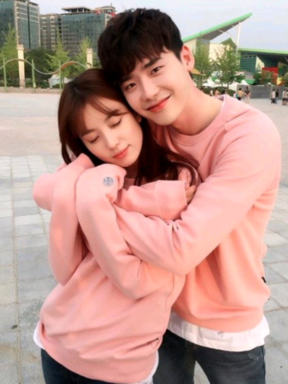 2025 Masih gamon Ama couple satu ini😫🥺 The real the best couple ever & the best couple of their time❤️#wtwoworlds #hanhyojoo #leejongsuk #trending #shorts #viral #kdramas #bestcouple #koreandrama #koreanactor #fyppppppppppppppppppppppp #masukberanda #leejongsukedit #hanhyojooedit #fyppppppppppppppppppppppp 