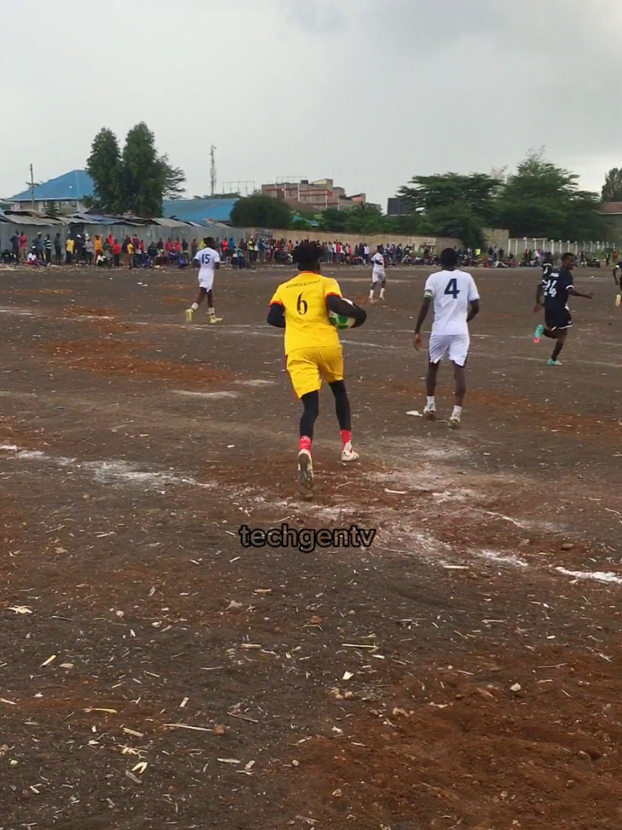 Grassroot Football vibes innit 👌♥  #2024 #holareels #techgentv #homeofgrassroottalent #whereitbegins #WeAreBecauseYouAre #FootballKE #levelupafrica #africacreatorhub #footballtiktok #football #footballedit #footballskills #footballvideos #kitengela #kitengelatiktok #kajiado #arbantone #fanbase #commentary #trendingvideo #foryou #fyp #matchday #leaguematch #matchhighlights #1v1 #mavoko #athiriver #goalkeeper #footballskills #