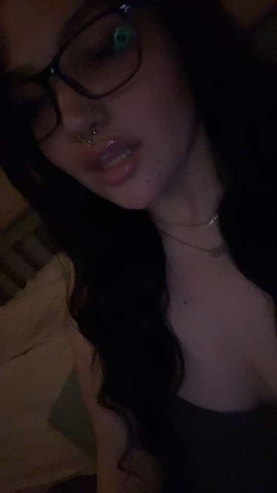 Baby I am just sayin 🙇🏻‍♀️