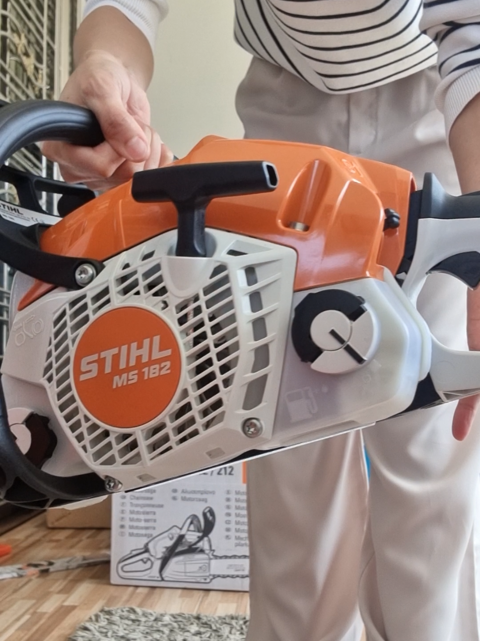 💥 NEW 💥#stihlms182 #STIHL  ราคา 7,900 บาท  รวมส่งฟรีปลายทางไม่บวกเพิ่ม . ช่องทางการสั่งซื้อ สินค้าที่ร้านง่ายๆ โทร : 0850865420  ไลน์ : @176uatcr เพจ : เหมียวการเกษตร ยูทูป : เหมียวการเกษตร Tiktok : เหมียวการเกษตร #เหมียวการเกษตร #เครื่องตัดไม้ #เลื่อยยนต์ #เลื่อยเครื่อง #สติล #StihlMS182 #STIHLMS182 #สติลรุ่นใหม่ล่าสุด 