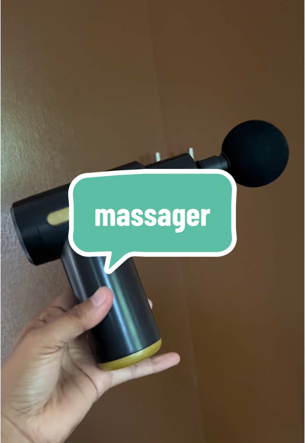 sobrang satisfying nito gamitin mi #massager #gunmassager #bodymassager 