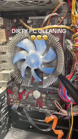 This air duster collector has a huge wind power!#tiktokshop #spotlightfinds #tiktokmademebuyit #tiktokshopcybermonday #tiktokshopfinds #airduster 