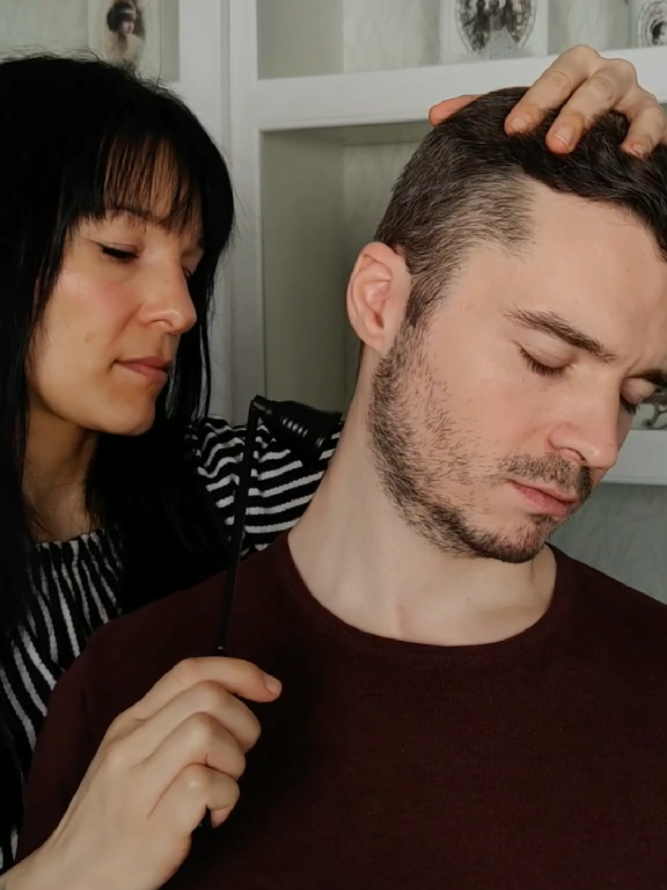 Neck and head gentle tap treatment with special tool #femaleasmr #asmr #neck #head #treatment #tapping  #asmrvideo 