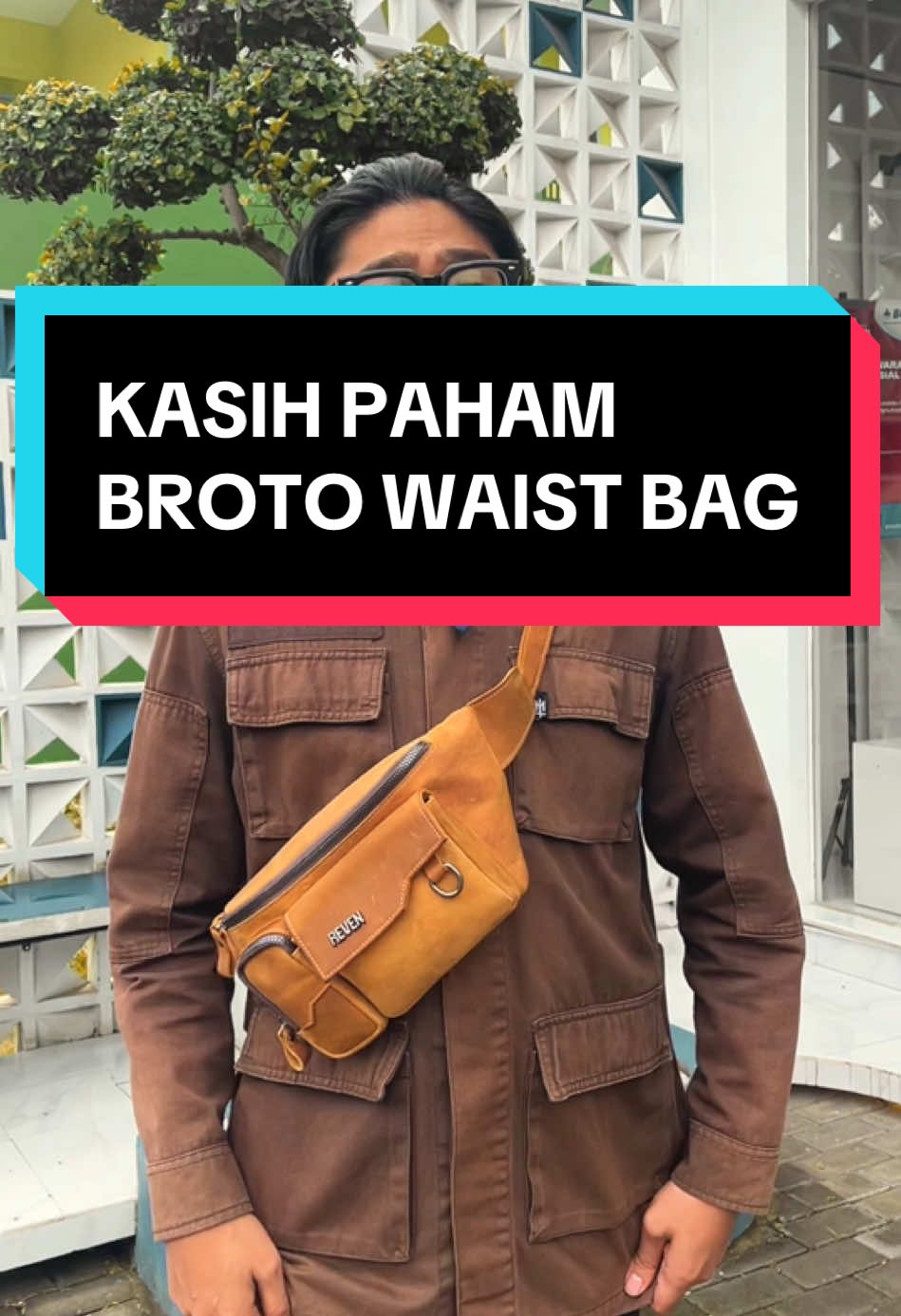 Harus dikasih paham BROTO waist bag nih. Udah jangan sentuh2 gue lagi ! Cek aja di keranjang kuning #2025 #cekkeranjangkuning #paydaysale #yearandsale #tas #taspria #taskulit #tasselempang #waistbag 