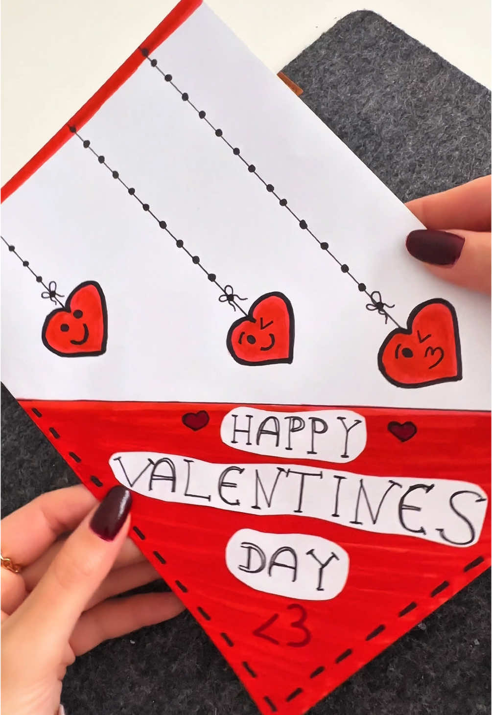 Valentines card idea ❤️ #DIY #ValentinesDay #giftideas #valentinecraft #papercraft #craft #handmadegifts #forhim #valentinstag #valentinesart #artreels #arttiktok 