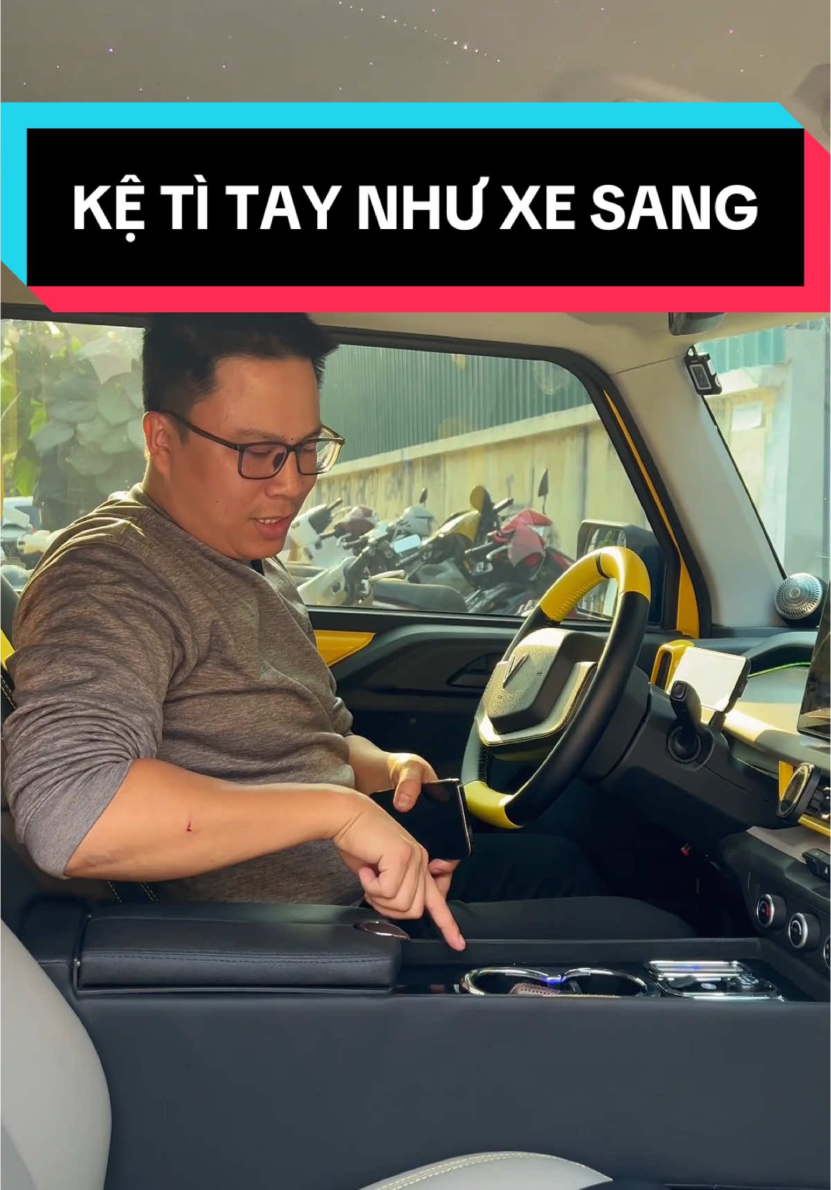 Bệ tì tay như xe sang luôn #xe #car #oto #vf3 #ketitay 