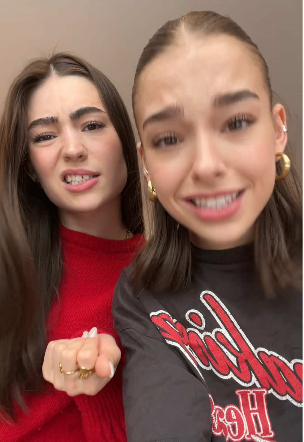 Happy Saturday, world! 🌟 And just because it’s the weekend… we recreated this fun trend 😂 What do you think?  : #beginsistersofficial #tiktoktrend #fyp 