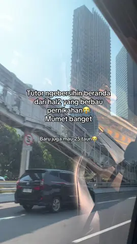 Udah mumet banget liat ig,titkok isinya nikahan mulu 😭 #fyp 