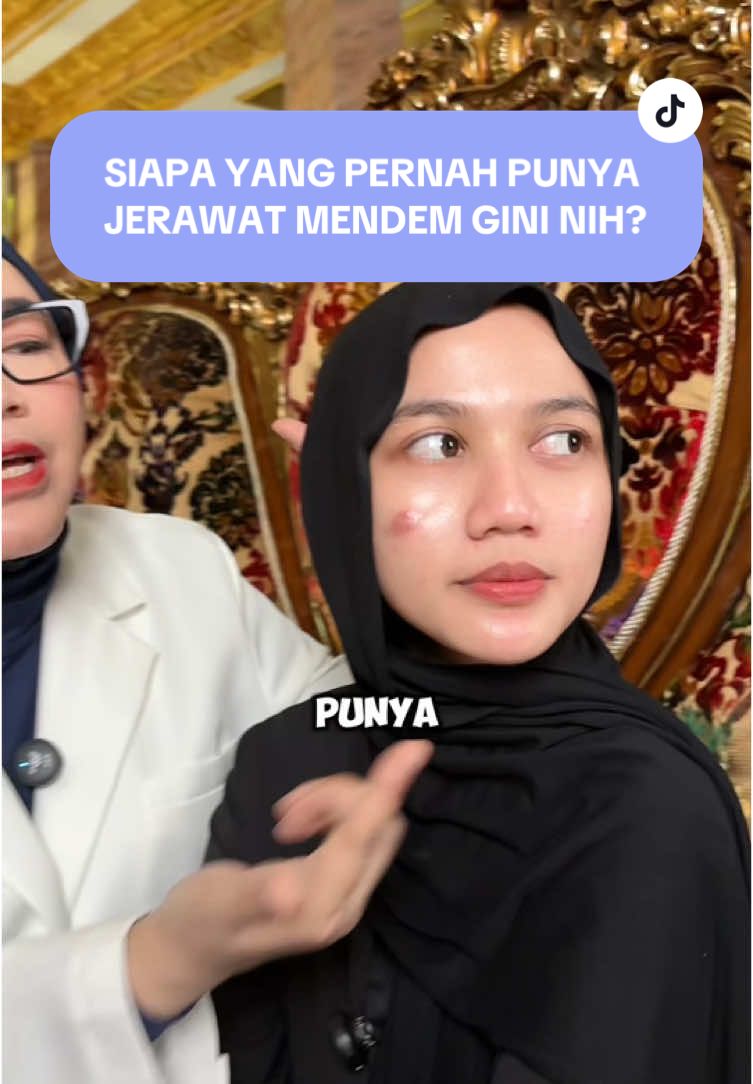 Siapa yang pernah punya jerawat mendem? Bu Owner Punya Solusinya😍✨ Yang Mau konsultasi seputar masalah kulit bisa langsung join live bu owner jam 8 malam ya‼️💯 #tahunbaru #ekspresikan2024 #PerawatanKulit #alaminskincare #megaguncang #Launching2025 #calmingspray #Launching2025 