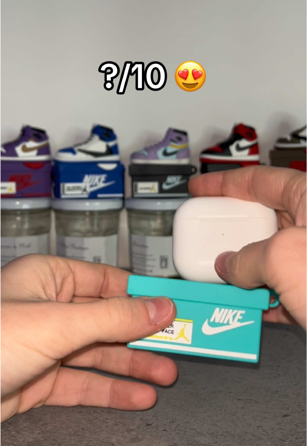 ?/10 😱 #airpod #airpodspro #airpods3 #drip #viral_video #sneakers #airpodcase #sneakersaddict #sneakerhead #christmas 