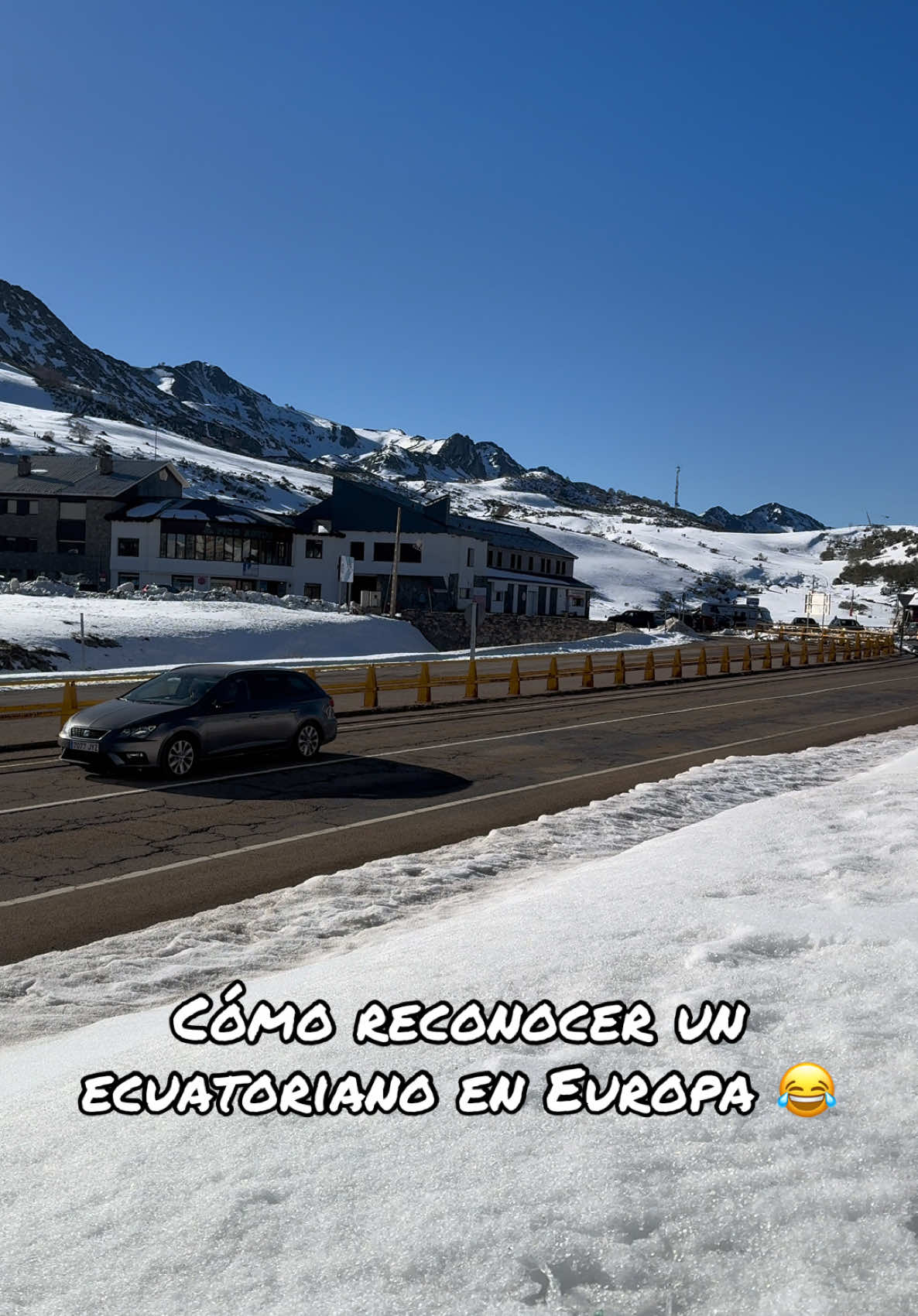 Nadie resultó herido en el acto 😂😂 #humortiktok #humor #viral_video #nieve #suiza #europe #latino #fypp #paratiiiiiiiiiiiiiiiiiiiiiiiiiiiiiii #ecuatorianosporelmundo🇪🇨🌏💫 #españa 