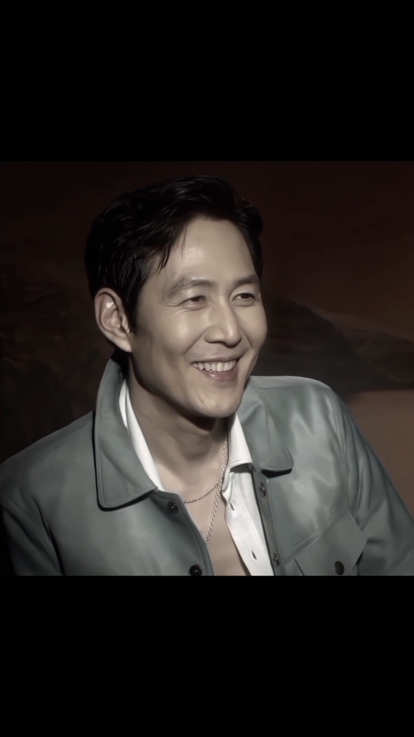 #LEEJUNGJAE || he’s so smiley I can’t😭  #fyp #squidgame2 #viral #fyp 