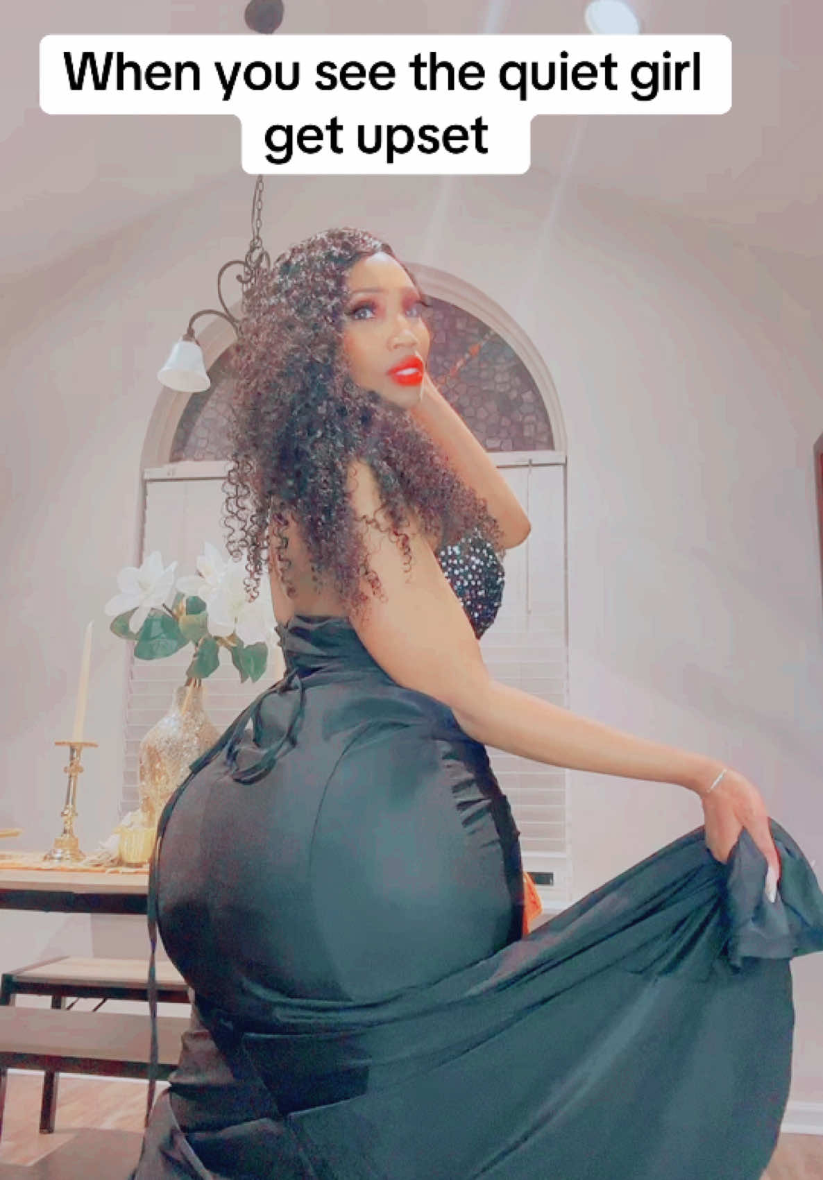#blackdress #dress #elegantdress #heels #dresses #ilovegold #2025 