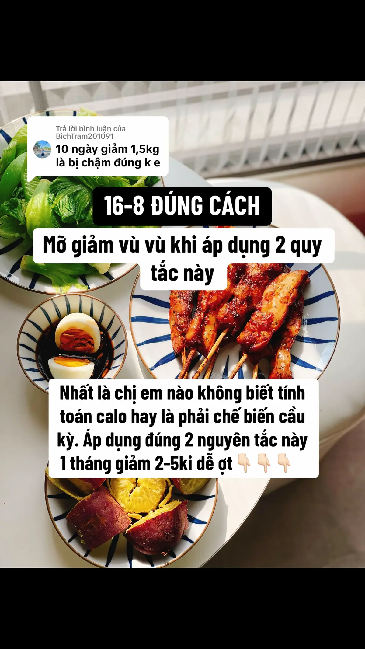 Trả lời @BichTram201091  ✅ Ăn 2 bữa vào lúc 12h và 19h theo quy tắc bàn tay: 🥬 1 bàn tay rau xanh lá đã nấu chín 🥩 1 lòng bàn tay đạm (thịt cá trứng hải sản…) 🍚 1 nắm đấm tay tinh bột (cơm, ngô, khoai, bún, mỳ,…) 🥑 1 ngón tay cái chất béo tốt (quả bơ, lạc, các loại hạt…) Cơm nhà có gì ăn nấy. Đi ăn ngoài cũng dễ dàng áp dụng, nhất là dịp Tết này. ✅ Ăn rau vào đầu bữa và chờ 5-10 phút, sau đó mới ăn tiếp theo thứ tự rau-đạm-tinh bột-chất béo tốt. Áp dụng ngay hôm nay để Tết mặc gì cũng đẹp nhé chị em. Đừng quên bấm follow và quay lại đây phản hồi kết quả nhen. #suckhoe247 #healthylifestyle #xuhuong #fyp #giammobung #insulin #chiemvanphong 