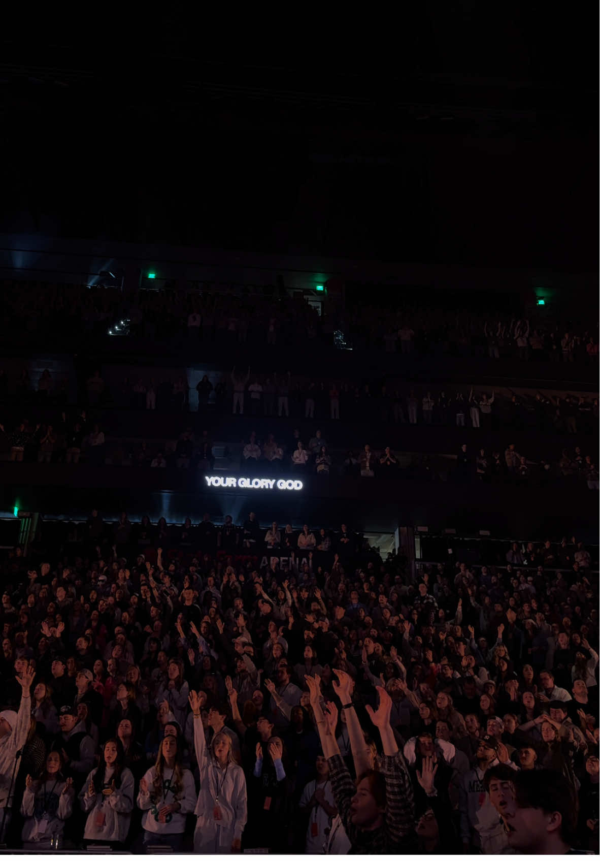 Sound on to hear a generation worshipping The King 🙌🥹 #passion2025 #passionmusic 