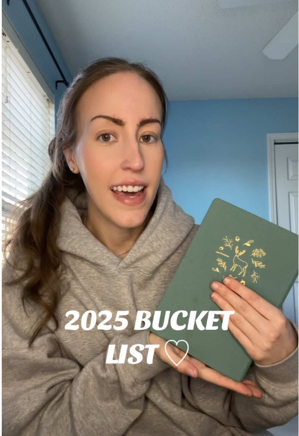 what’s on your bucket list?? #newyear #2025 #bucketlist #2025goals #fyp #viral 