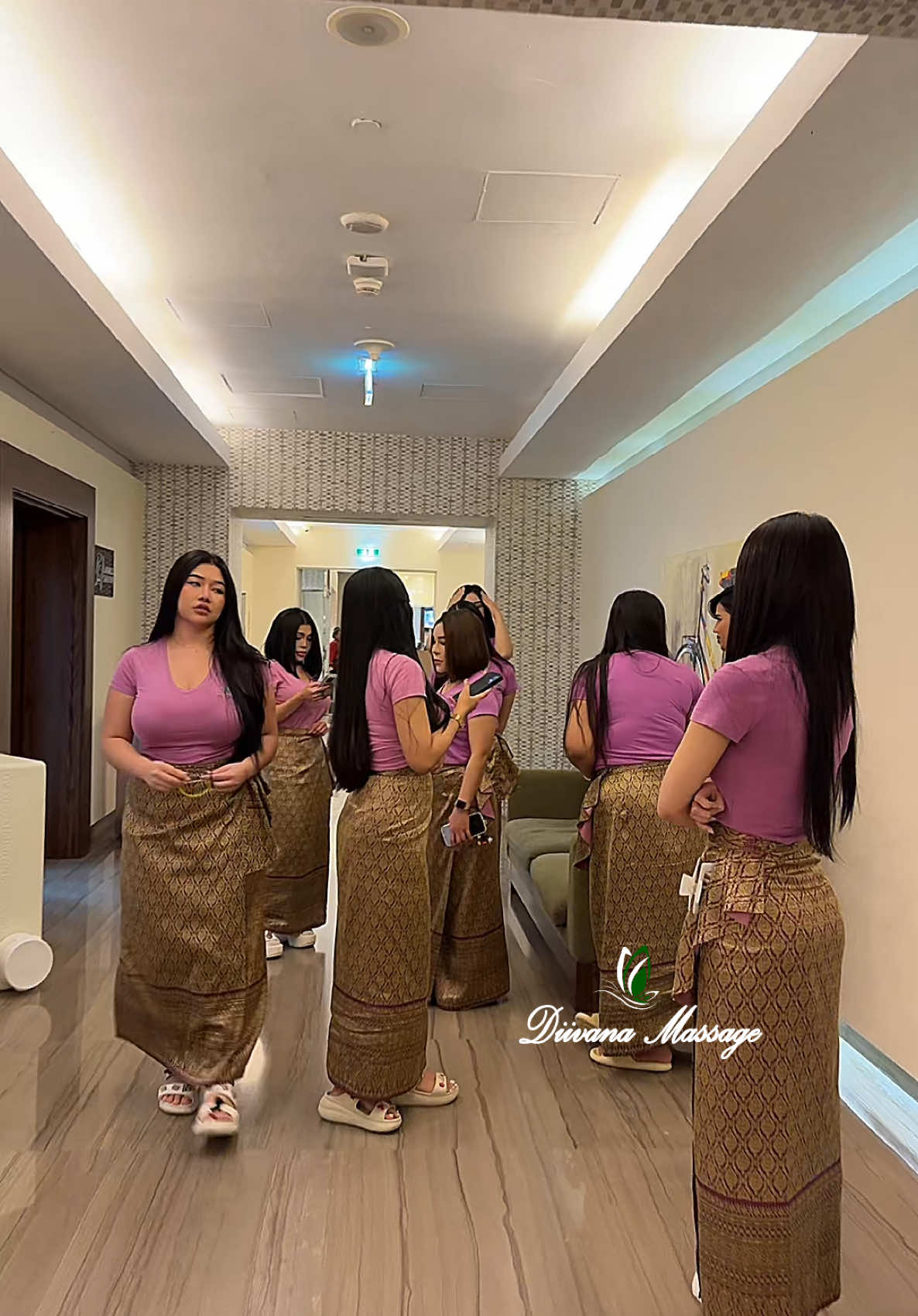 #behappy #funny #abudahbi #uae #jumerah #dubai #spa #massage #diivanamassage 