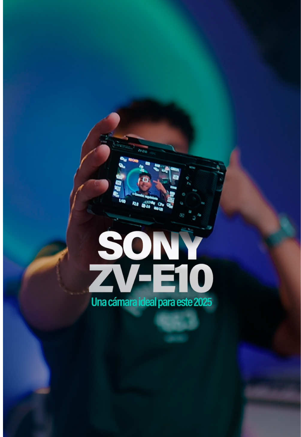 2025 happy new Year ¡Si estás buscando una cámara para crear contenido de calidad, la Sony ZV-E10 es una de mis recomendaciones favoritas! 🎥 ✅ Pantalla táctil LCD de 7,5 cm ✅ Ampliador de enfoque de 5,9x/11,7x ✅ Graba películas en 120 fps o 100 fps ✅ Ángulo de rotación de aproximadamente 270° ✅ Ángulo de apertura de 176° ¡Es como tener un estudio de grabación en la palma de tu mano! Si quieres llevar tu contenido al siguiente nivel, no lo dudes: la ZV-E10 es la herramienta ideal para hacerlo. 🎥✨ #sony #sonyzv-E10 #creaciondecontenido #inspiracion #fotografiacreativa #video #productividad #video #fotografiacreativa #videocreativo #filming #cine #lighting #iluminacionprofesional #fotodeldia #videodeldía #creatorsearchinsights 