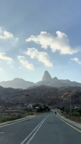 يالله بدنيا ماتخسرني الدين 🤲#الشاعر ناصر القحطاني# الجنوب#محافظة أضم# مركز ربوع العين #اكسبلورexplore❥🕊تيك 