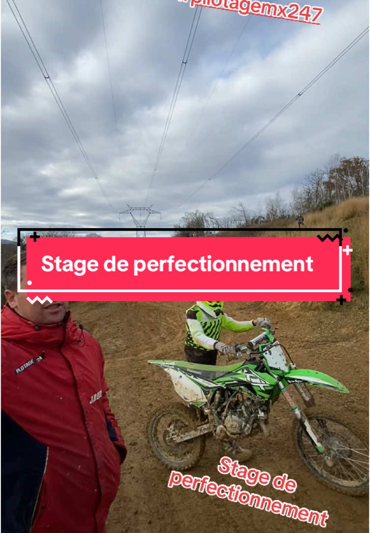 Stage de perfectionnement à kantia #ecoledemotocross #pilotagemx247 @royer jerome 