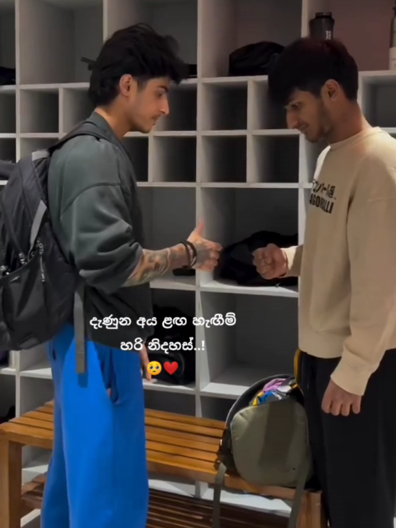 අනේ ඒ Kiss එක..😩💙 . . . #srilankatiktok #gay #foryou #sinhalaquotes #100k #viral #bffgoals #whatsappstatus #sinhalasong #LoveIsLove #gaytiktok #viralvideo #viral #sinhalarapsong #bllovers #indiantiktok #fypシ゚viral 