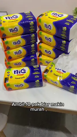 Isi 10 pak ya … Deskripsi lengkap produk Nice Living Facial Tissue 2ply 360 Helai 10 pack: - Produk ini adalah tisu wajah berbahan dasar pulp - Terdiri dari 2 lapisan untuk kekuatan dan daya serap yang lebih baik - Setiap paket berisi 10 pack dengan masing-masing pack berisi 360 lembar tisu - Tisu wajah ini sangat lembut dan tidak mudah robek, sangat cocok untuk membersihkan wajah atau melembutkan kulit setelah mencuci muka - Selain itu, Nice Living Facial Tissue juga dapat digunakan untuk membersihkan tangan atau sebagai tisu toilet dalam keadaan darurat - Ukuran produk yang praktis sehingga mudah dibawa-bawa Produk Nice Living Facial Tissue 2ply 360 Helai 10 pack adalah sejenis tisu wajah yang berbahan dasar pulp. Tisu wajah ini memiliki 2 lapisan untuk kekuatan dan daya serap yang lebih baik. Setiap paket Nice Living Facial Tissue berisi 10 pack dengan masing-masing pack berisi 360 lembar tisu. Tisu wajah ini sangat lembut dan tidak mudah robek, sehingga sangat cocok digunakan untuk membersihkan wajah atau melembutkan kulit setelah mencuci muka. Selain itu, Nice Living Facial Tissue juga dapat digunakan untuk membersihkan bagian tubuh lainnya, seperti tangan, atau digunakan sebagai tisu toilet dalam keadaan darurat. Dengan ukurannya yang praktis, Nice Living Facial Tissue sangat mudah untuk dibawa-bawa dan dijadikan sebagai perlengkapan penting dalam kehidupan sehari-hari. Happy shopping #tisu #tisumurah #tisuviraltiktok #tisunice 