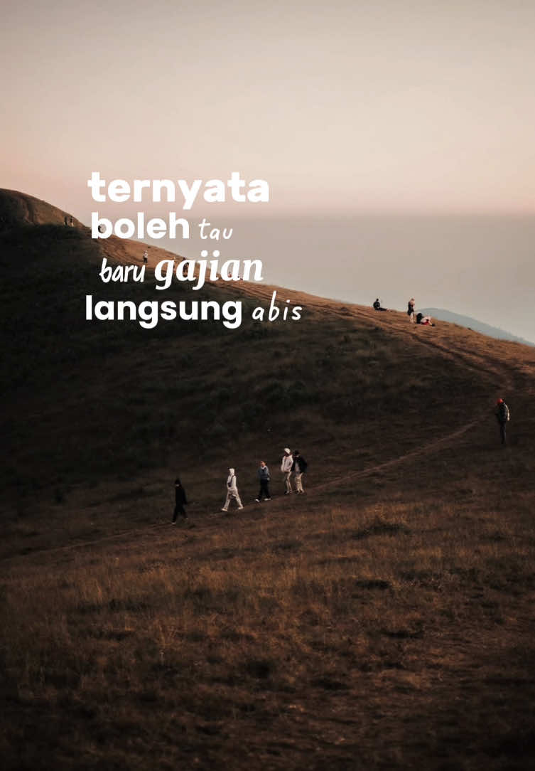 ternyata boleh loh minjem duit gak di balikin 🙃 ?  📷 poppanupongs  #serunyaliburan #euforia2025 #ekspresikan2024 #fyp #trend #trending #templatecapcut #quotes #quotestory #katakata 