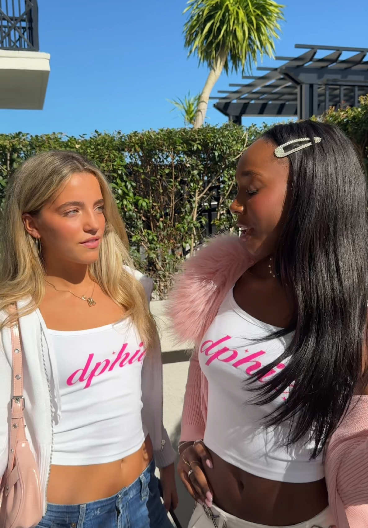 We’re ready 🥰🥰 #umiami #umiamirecruitment #miamirush #dphie #rush 
