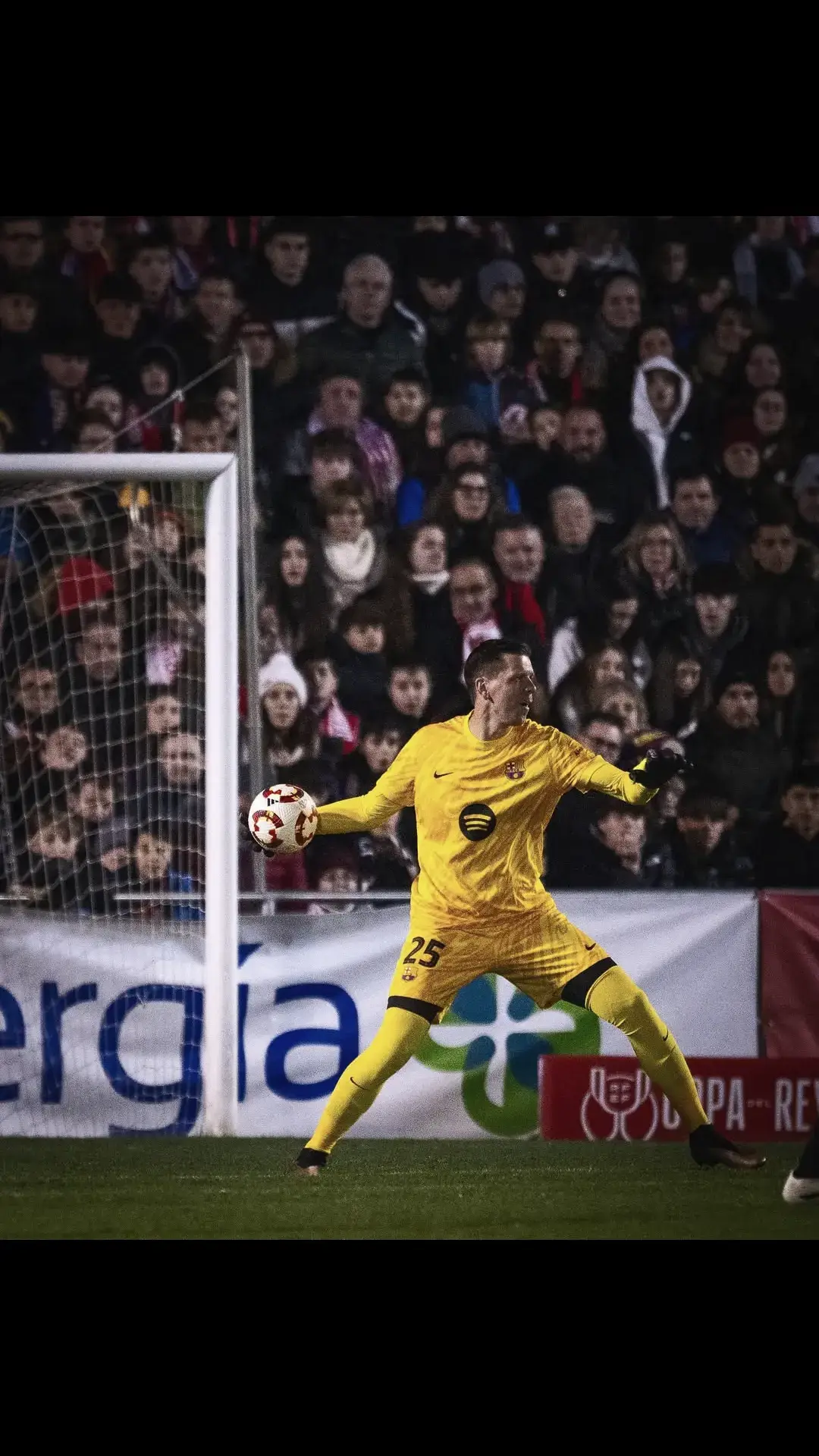 szczesny debut👋 #szczesny #fcbarcelona #viscabarca 