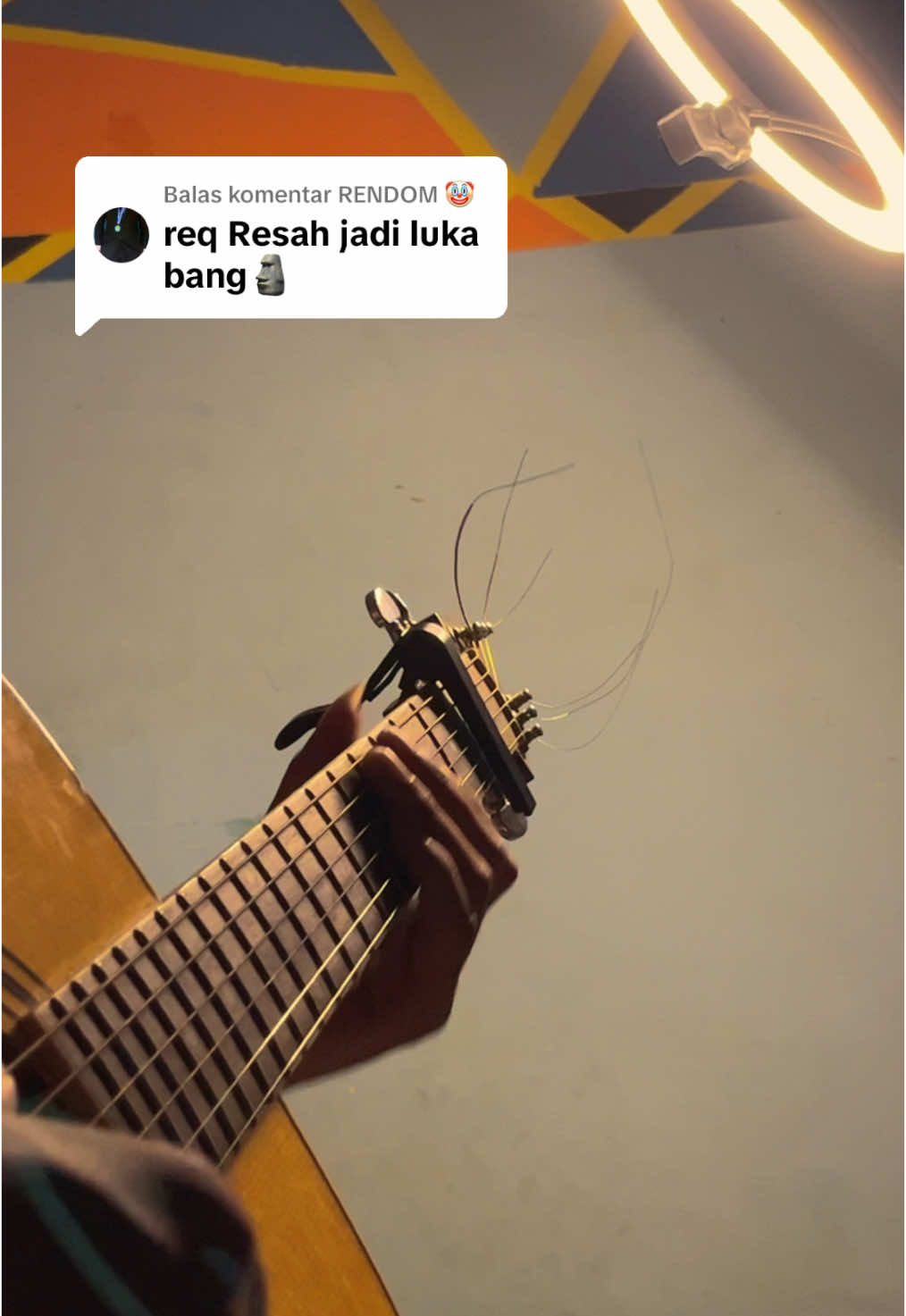 Membalas @RENDOM 🤡 Resah jadi luka #melody #intro #gitar #resahjadiluka #daunjatuh #covergitar #gitar #gitarcover #fypシ #fypage 