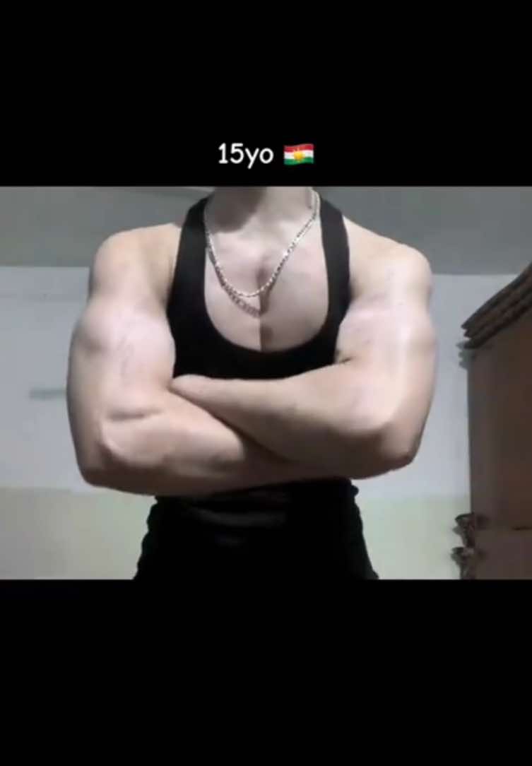 First video in new year🦇🧛🏻 //   #tojifushiguro #biceps #zakho #❤️☀️💚 ##fyp #kurdstan #toji #physique #15yo #gym #foryou #viral #zaxo_duhok_hewler_slemani_hawler #kurdgym #best15yo #2009 #venom