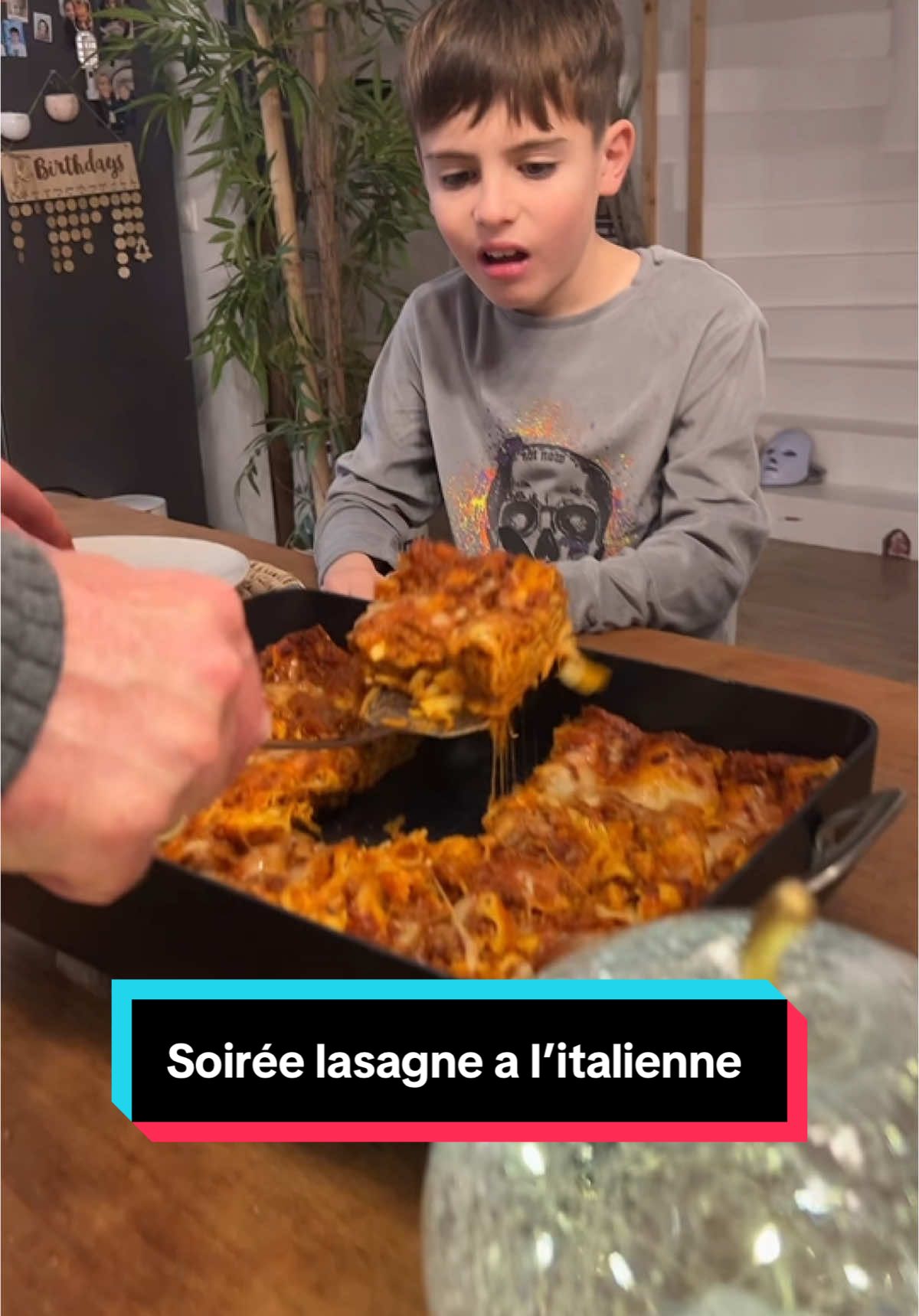 Une soirée lasagne avec nous en toute simplicité 😂 #food #drole #humour 