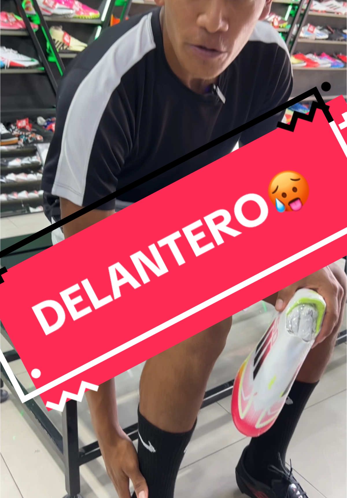 DELANTERO😮‍💨 #adidas #nike #fyp #parati #ofertas #f50 #league #futbol #santodomingo #potro #moran #alianza #pisco #peru #humor 