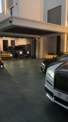 Luxury Cars  #luxury #luxurylife #luxurylifestyle #luxurycars #luxurycar #millionaire #millionairelifestyle #oldmoney #oldmoneylifestyle #aesthetic #viralvideos 