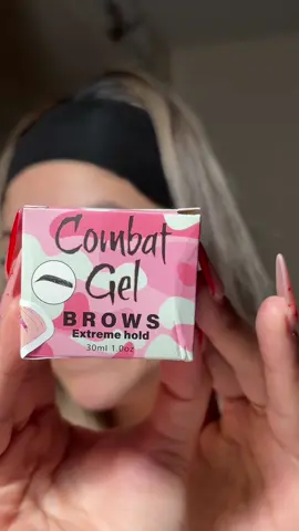 eyebrow gel that doesn’t flake or budge! 🤩 #eyebrows #eyebrowgel #combatgel #eyebrowsonfleek #eyebrowtutorial #laminationbrows #fy #fyp #makeup #tiktokshop @Combat Gel 