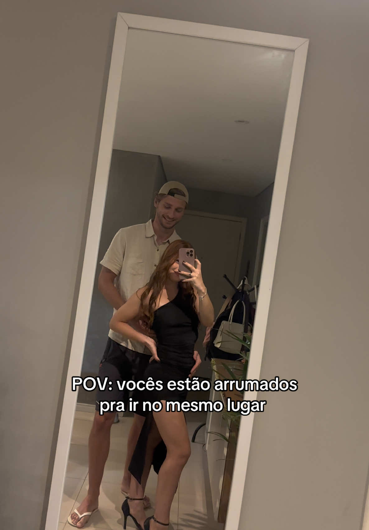 Quem vocês acham que está errado? 🥲 @Gustavo K   #meme #casal #casalmeme #humor #comedia #couple 