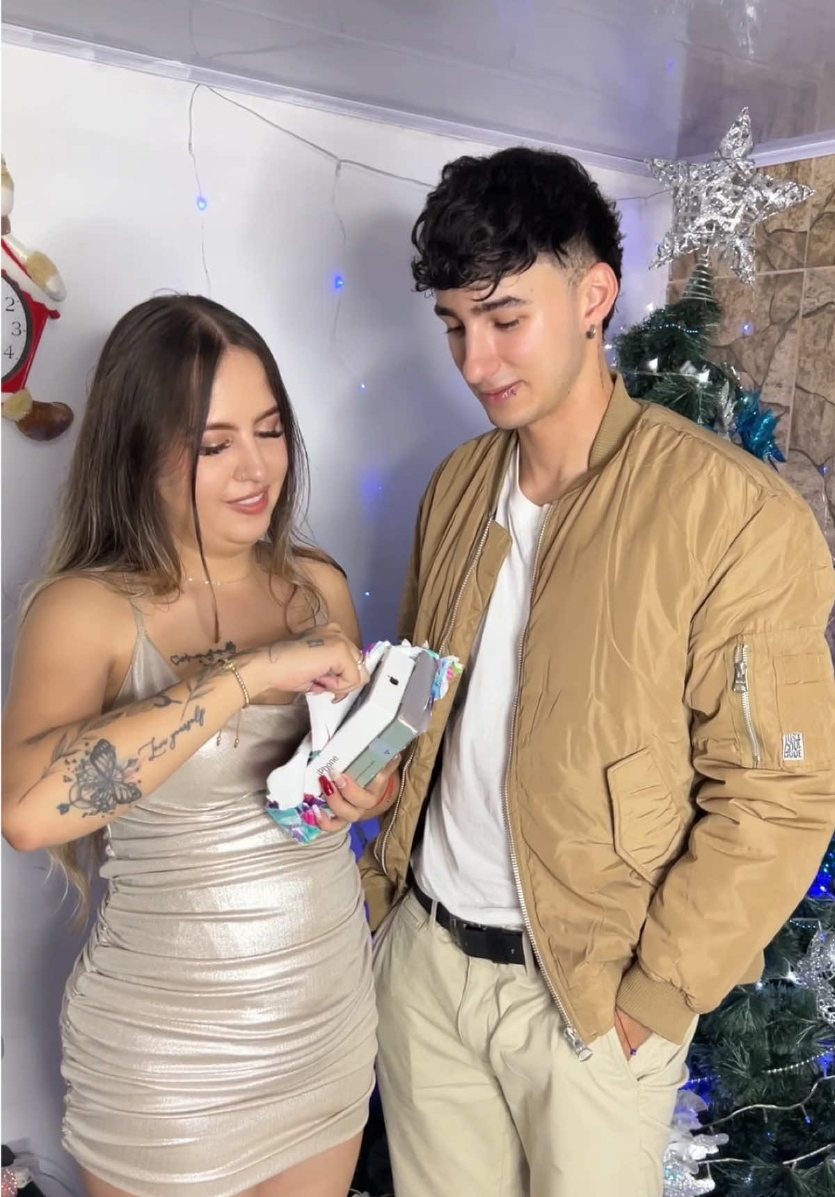 No puedo creer que mi novio me haya dado este regalo 😭😱❤️ #giraldos #fyp #longervideos 