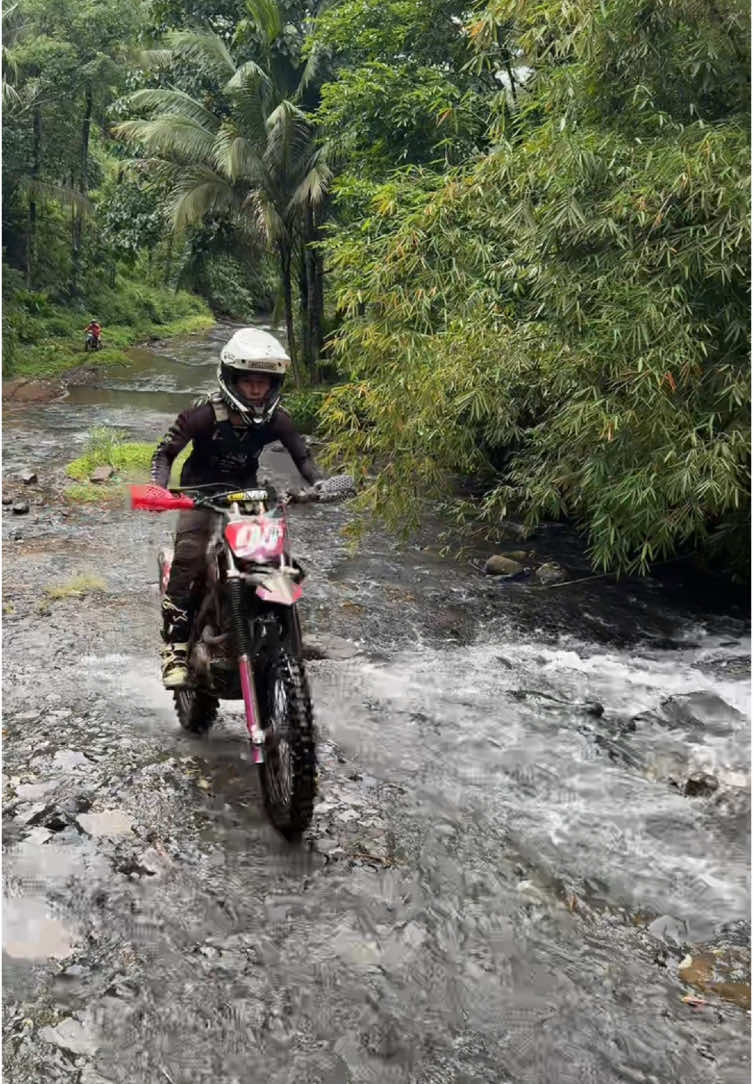 Terlihat mudahh😁 #alifanstyle #rayapalasmx #kebumen #klx140