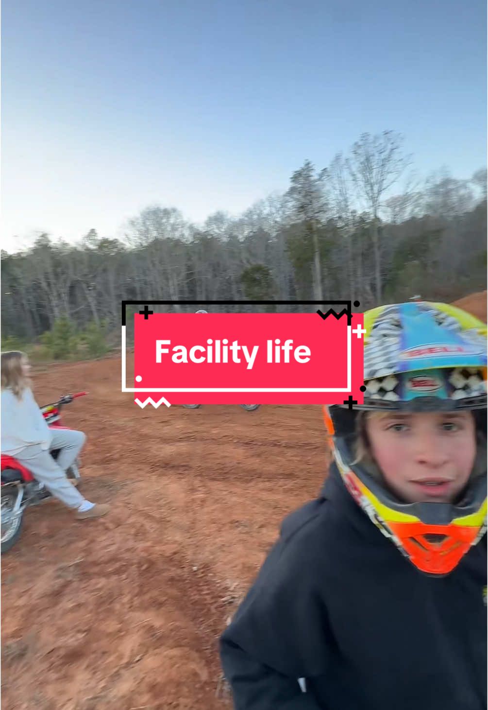 It’s an epic life 🥹🤍 #moto #motomom #motocross #pitbikes #pitter #crf #dirtbikes #mototok #supercross @the_shoals_mx 