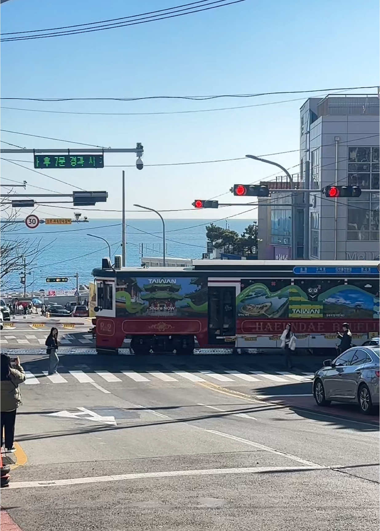 Leaving Busan feels like leaving a piece of my soul behind. I fell in love with its culture, people, and breathtaking views. I know I’ll come back to relive these moments 🚃🌊🌉🌇 #Busan #Busanviews #visitbusan #explorebusan #fyp #vacation #southkorea #huinnyeoulculturevillage #oryukdoskywalk #gwangallibeach #haeundaebeach #cheongsapolighthouse #hwangnyeongsanmountain #부산 