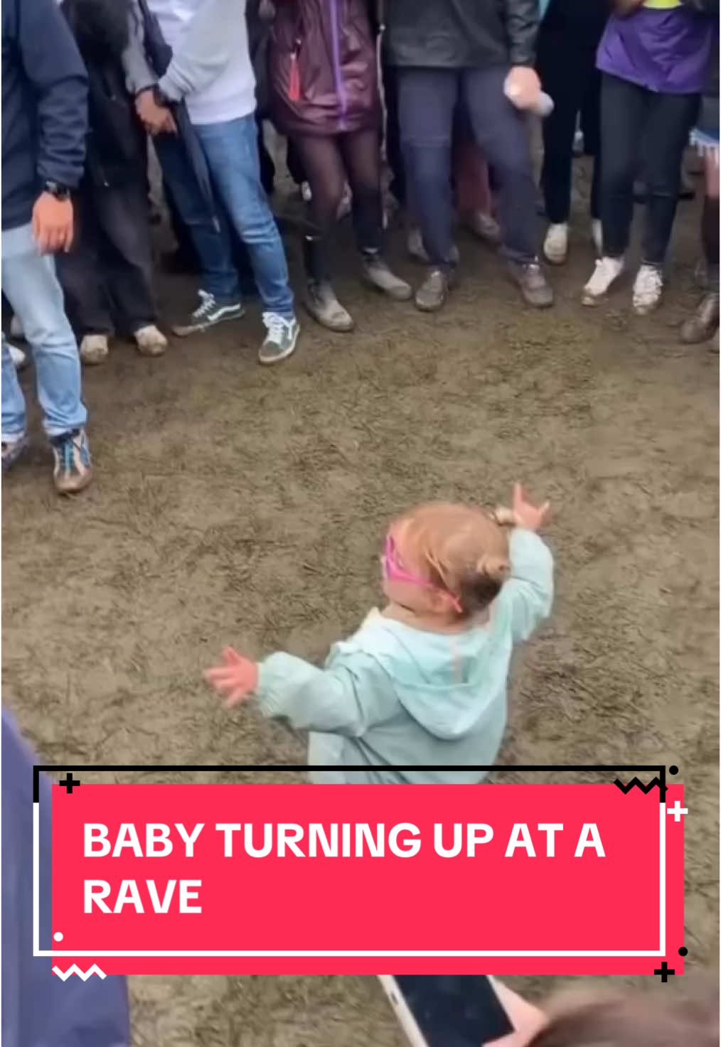 This baby was turning up 🔥 [via rave.pl/IG]