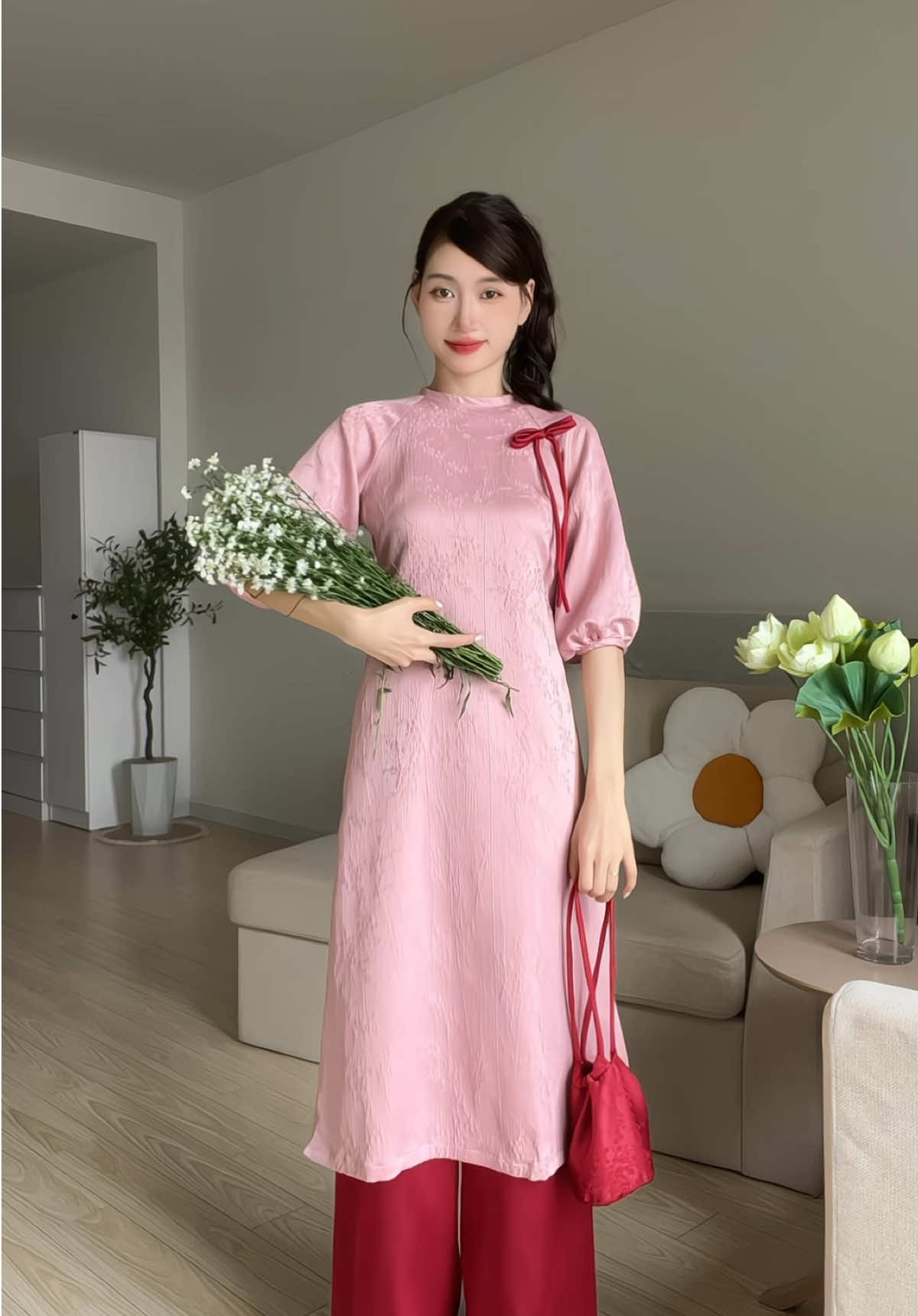 Chọn 1 trong 3 thì bae chọn bộ nào taaaa #clayclothing #aodai #setyem #tết #xuân #goclamdep #LearnOnTikTok #fyp #vulaci 