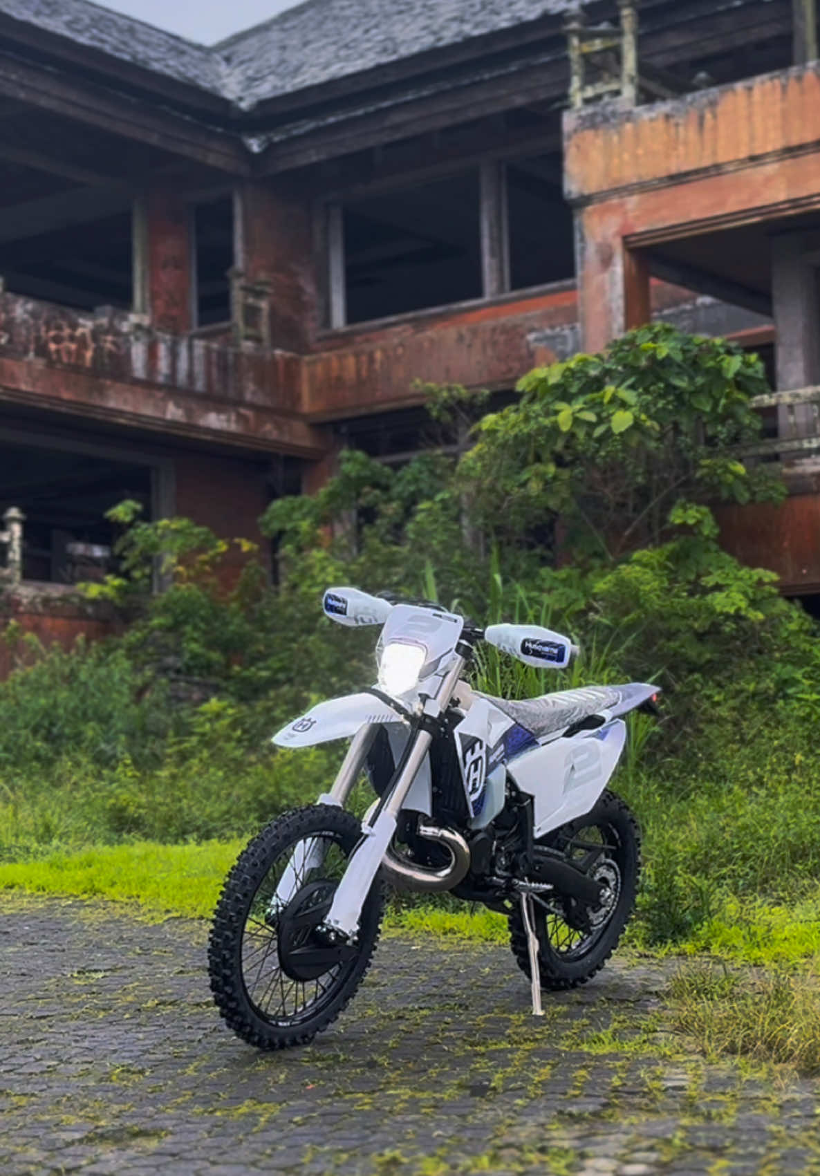 husqvarna te 300 pro 😍 #CapCut #husqvarna #te300 #te300pro #fyp #husq #enduro 