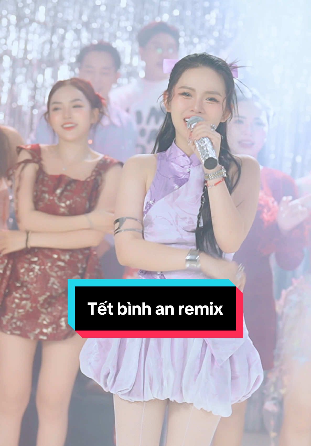 Một năm cũ đã qua , cùng nhau đón năm mới bình an muôn nhà… #tetbinhan #remix #tueny #xh #xuhuong #trending #foryou #fpyシ #thinhhanh #viral #lubinhent #fyp 