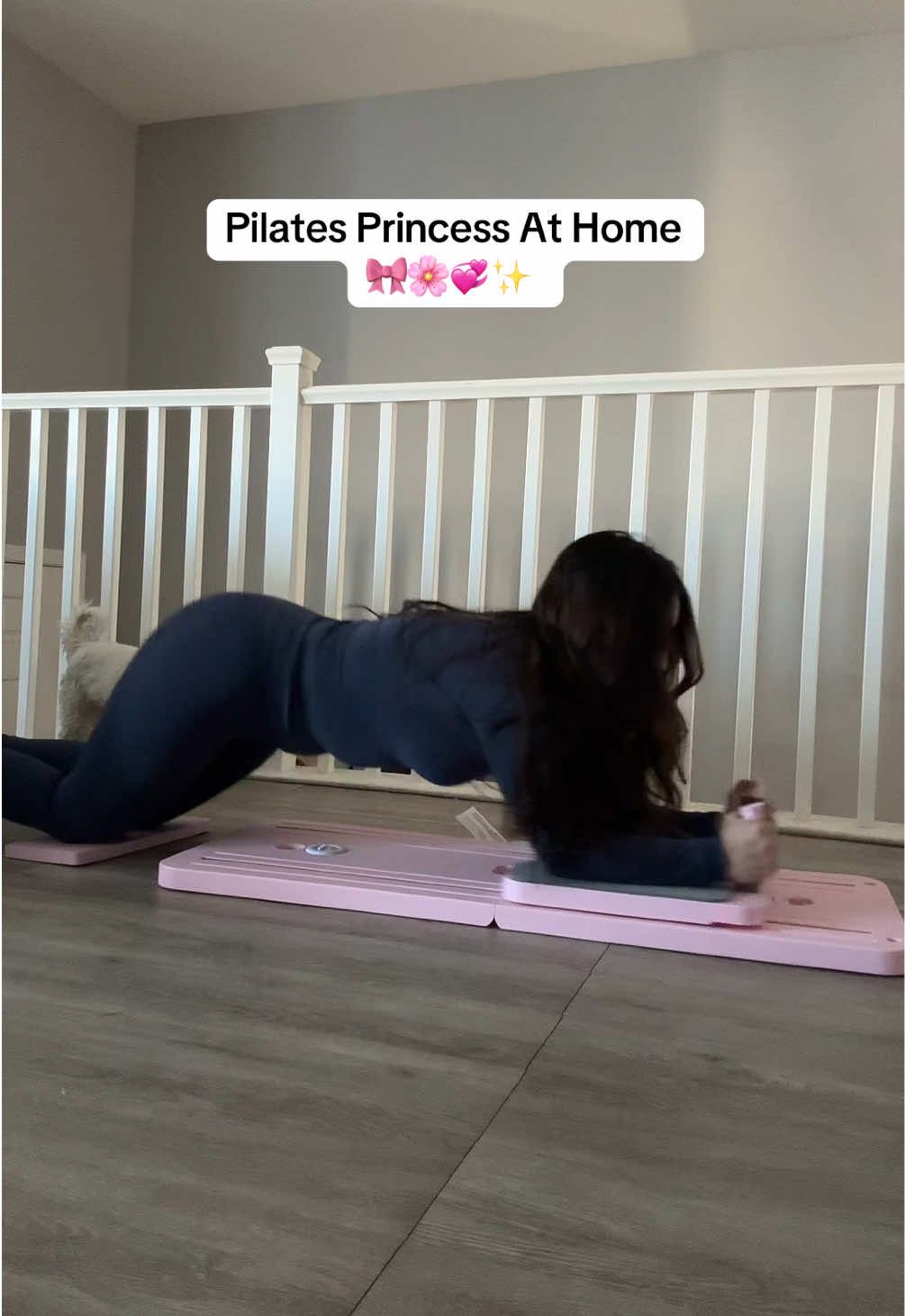 This abs reformer board is too good! No need to leave your house for a good core workout 🎀 #athomeworkoutequipment  #homefitness #pilates #pilatesathome #pilatesreformer #workoutfromhome #homeworkout #coreworkoutathome #pink #workoutsforwomen #pilatesworkout #pilatesprincess 