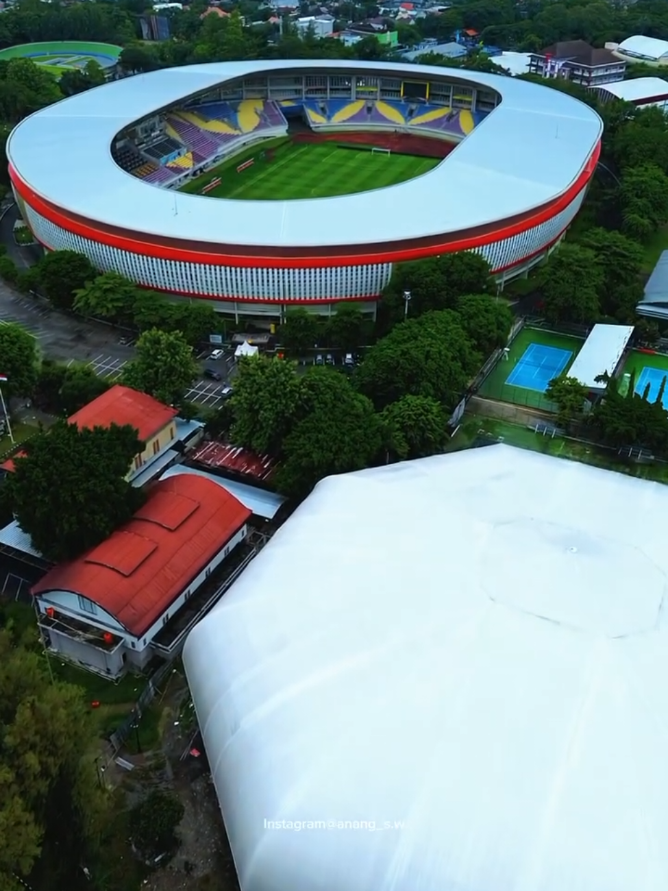 stadion Manahan Solo #stadionmanahansolo #stadion #solo #sports 