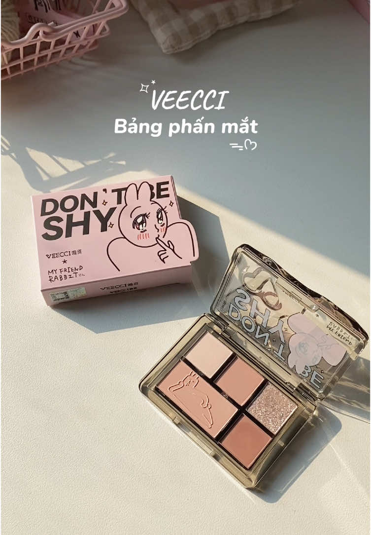 Nó đẹp nó xinh 🐰💯💕 #veccii #bangmatvecci #makeup 