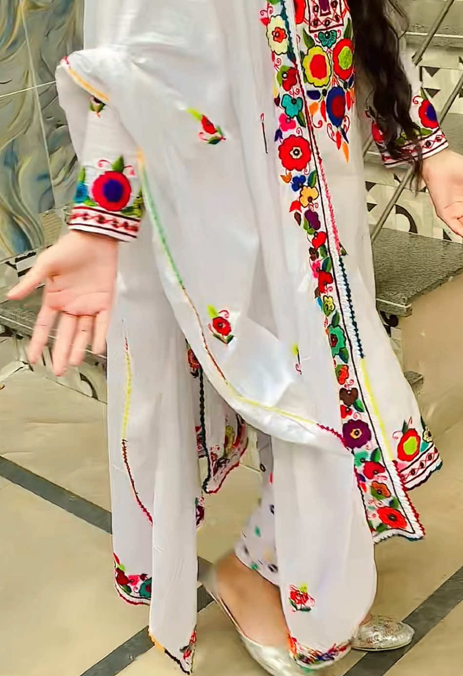 Zada Yara Na Yam 💃🖤🥀#fouryou #flypシ #foryoupagee #pashtosong #foru #pashto #viralditiktok #pashtomusic #pashtoviralsong #viralvideotiktokteam ##100k #viewsproblem #growmyaccount #unfreezemyacount 