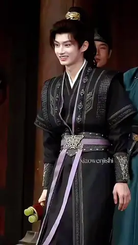 junhui??🌹😫#jun #seventeen  #junhui #fyp  #aktorchina #kpop  #4u #foryou 