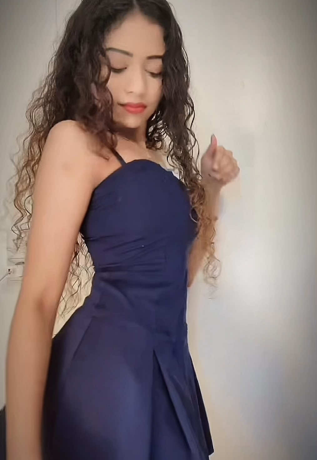 Am everything you ever wanted💋 #srilankan_tik_tok🇱🇰🇱🇰🇱🇰 #germany #100kviews #100klikes #islandgirl🌺 #100klikes #1millionaudition #itsmechethi #colombo #galle #srilankan_tik_tok #slgirl #model #srilankanviral #100kfollowers #trending #trendingvideo #srilankangirl #2025 #2007girl 